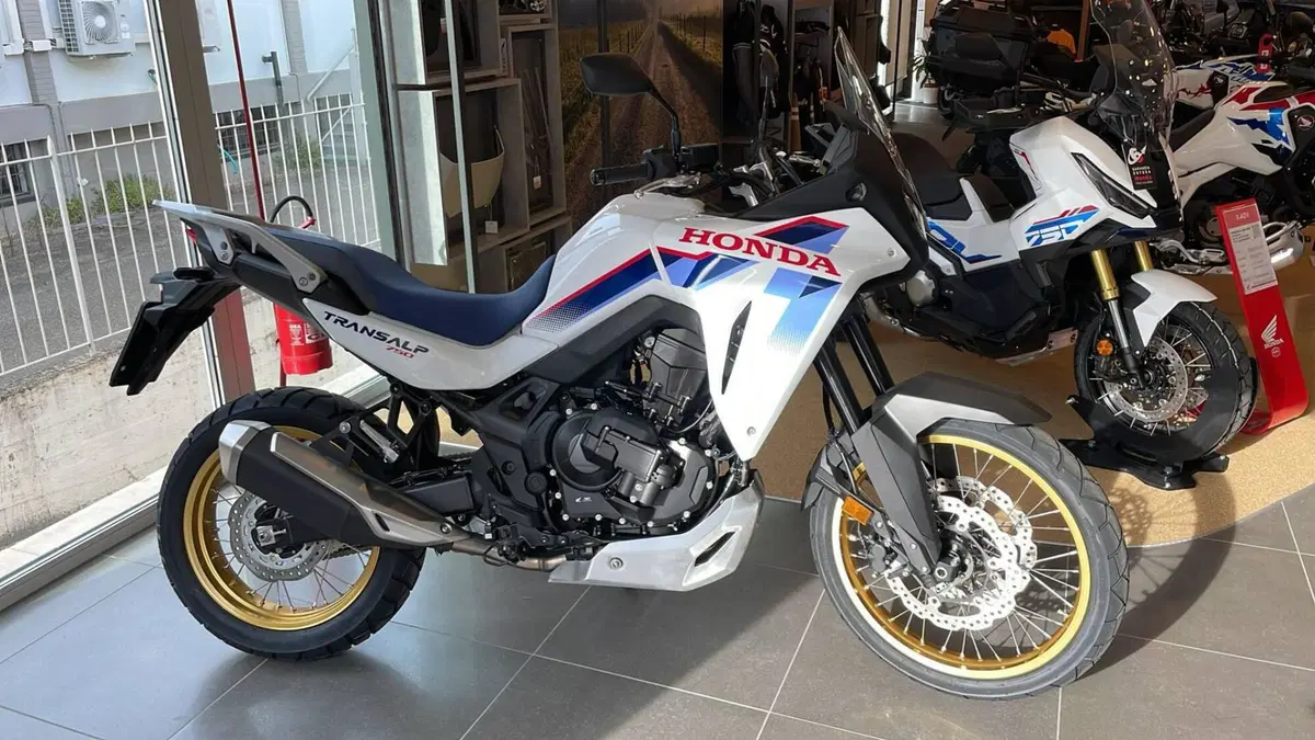 Honda Transalp XL750 (2026)