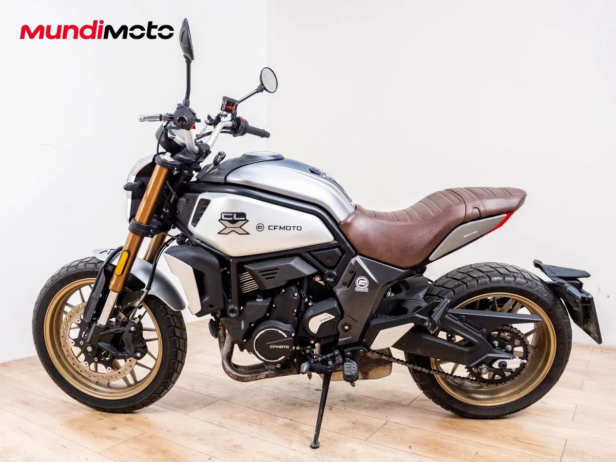 CFMOTO 700CL-X Heritage (2021 - 26) (6)