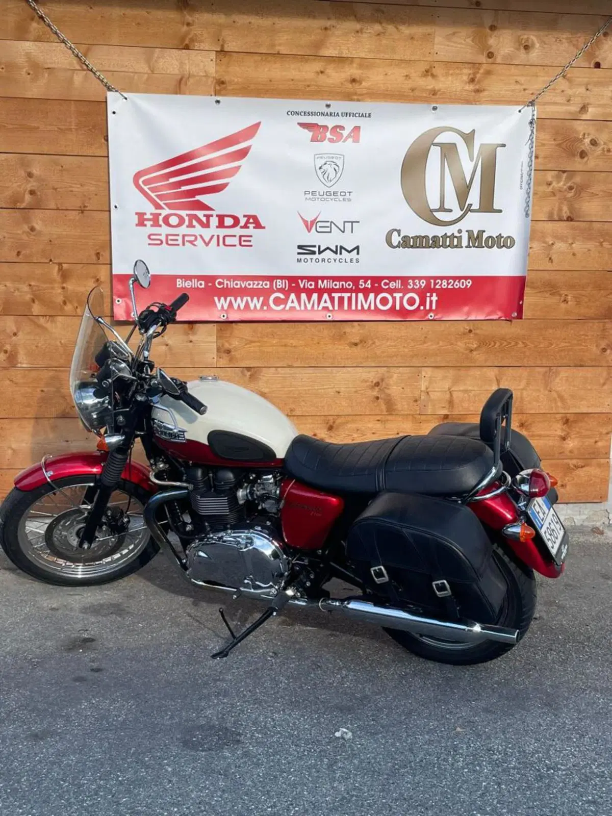 Triumph Bonneville T100 (2008 - 16) (9)