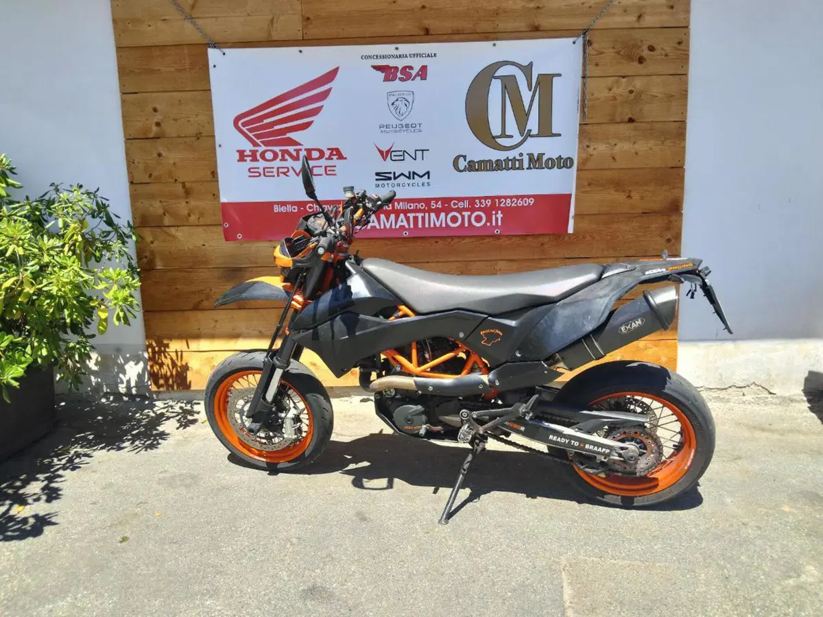 KTM 690 SMC R (2012 -17) (2)