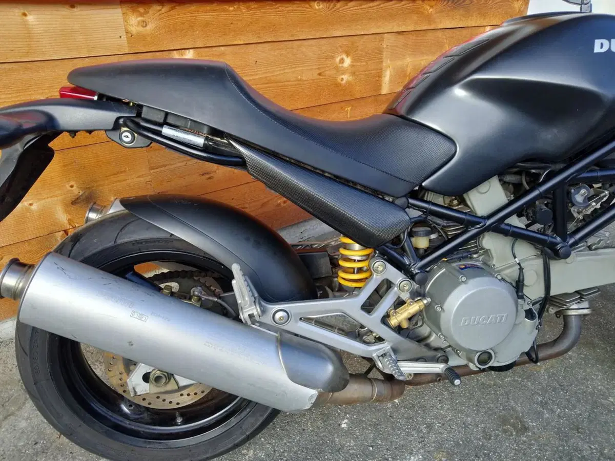 Ducati Monster 620 (2003 - 06) (5)