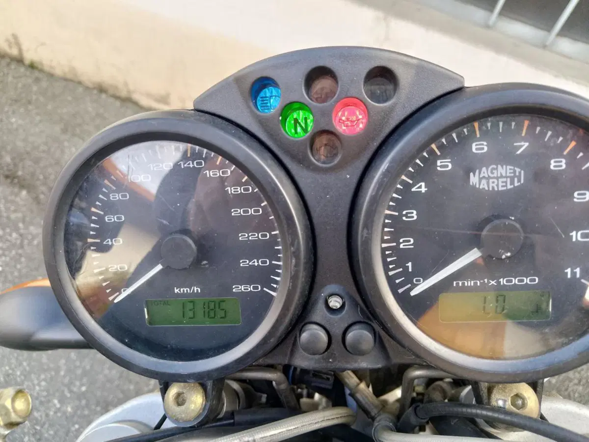 Ducati Monster 620 (2003 - 06) (7)