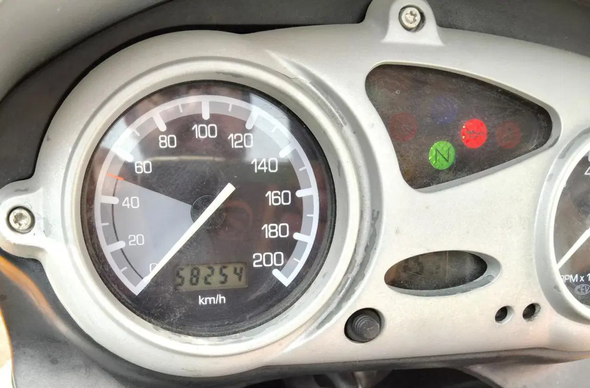 Bmw F 650 GS (2000 - 03) (5)