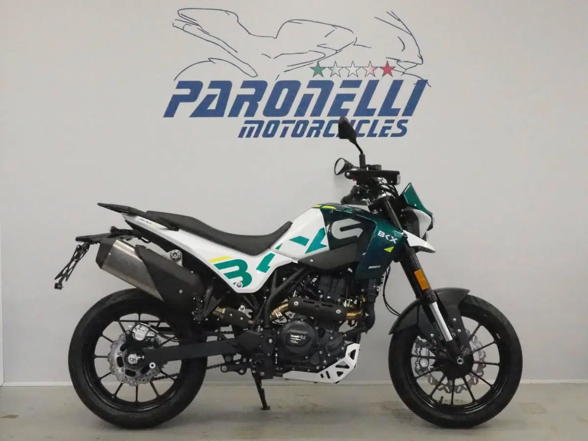 Benelli BKX 300 S (2026)