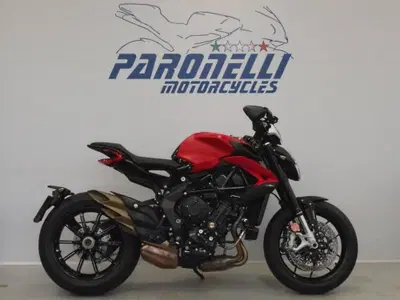 MV Agusta Dragster 800 R (2023 - 25) usata