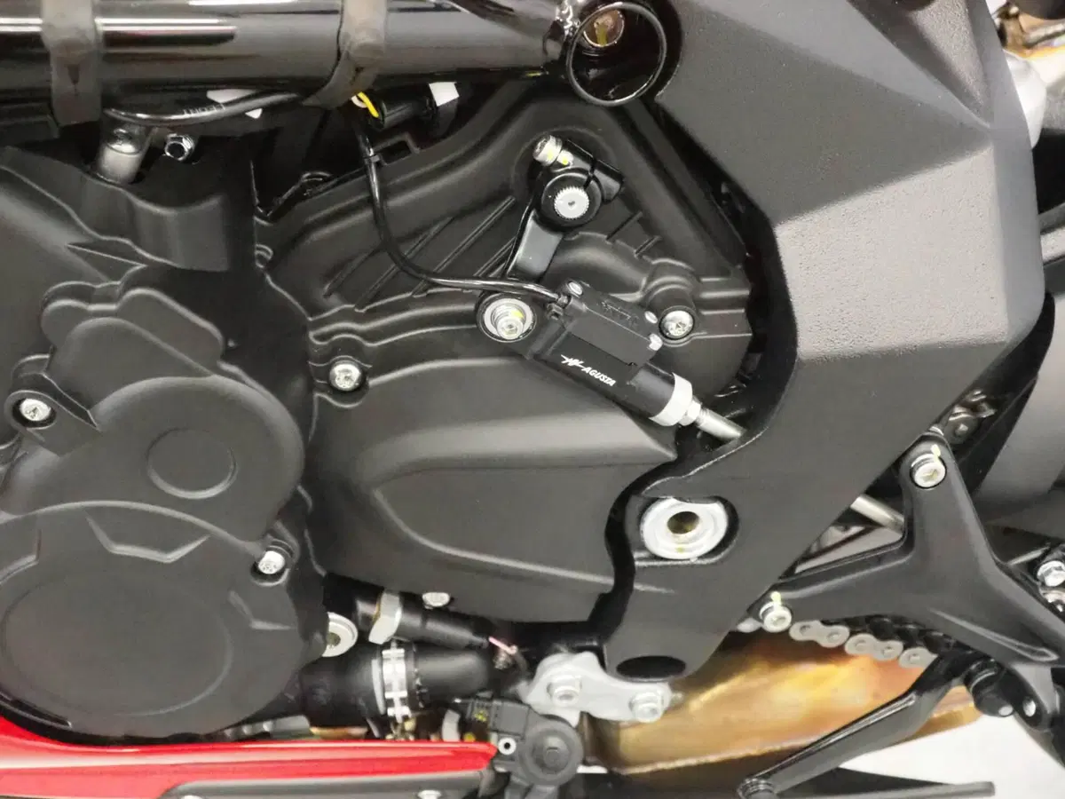 MV Agusta F3 800 R (2023 - 25) (9)