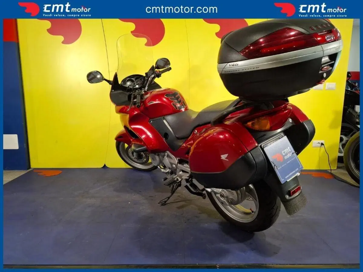 Honda Deauville 650 (1998 - 01) (6)