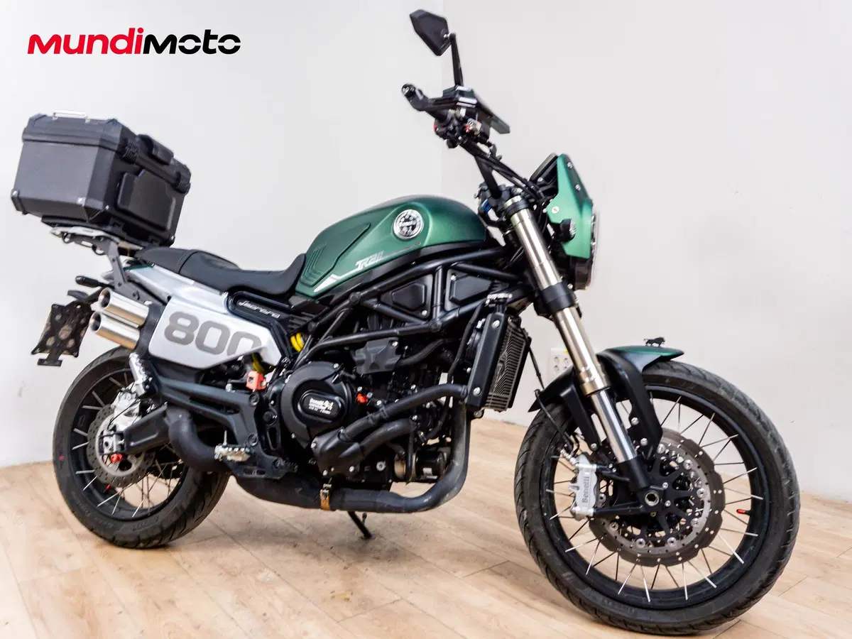 Benelli Leoncino 800 Trail (2022 - 26) (2)