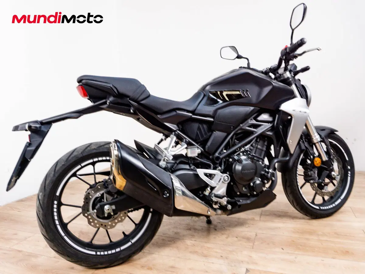 Honda CB 300 R (2020 - 21) (3)
