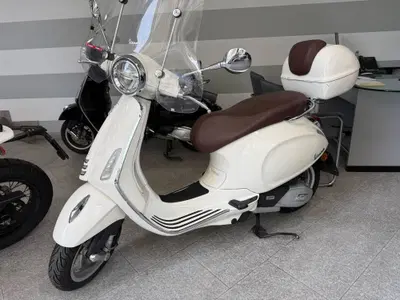 Vespa Primavera 125 (2021 - 23) usata