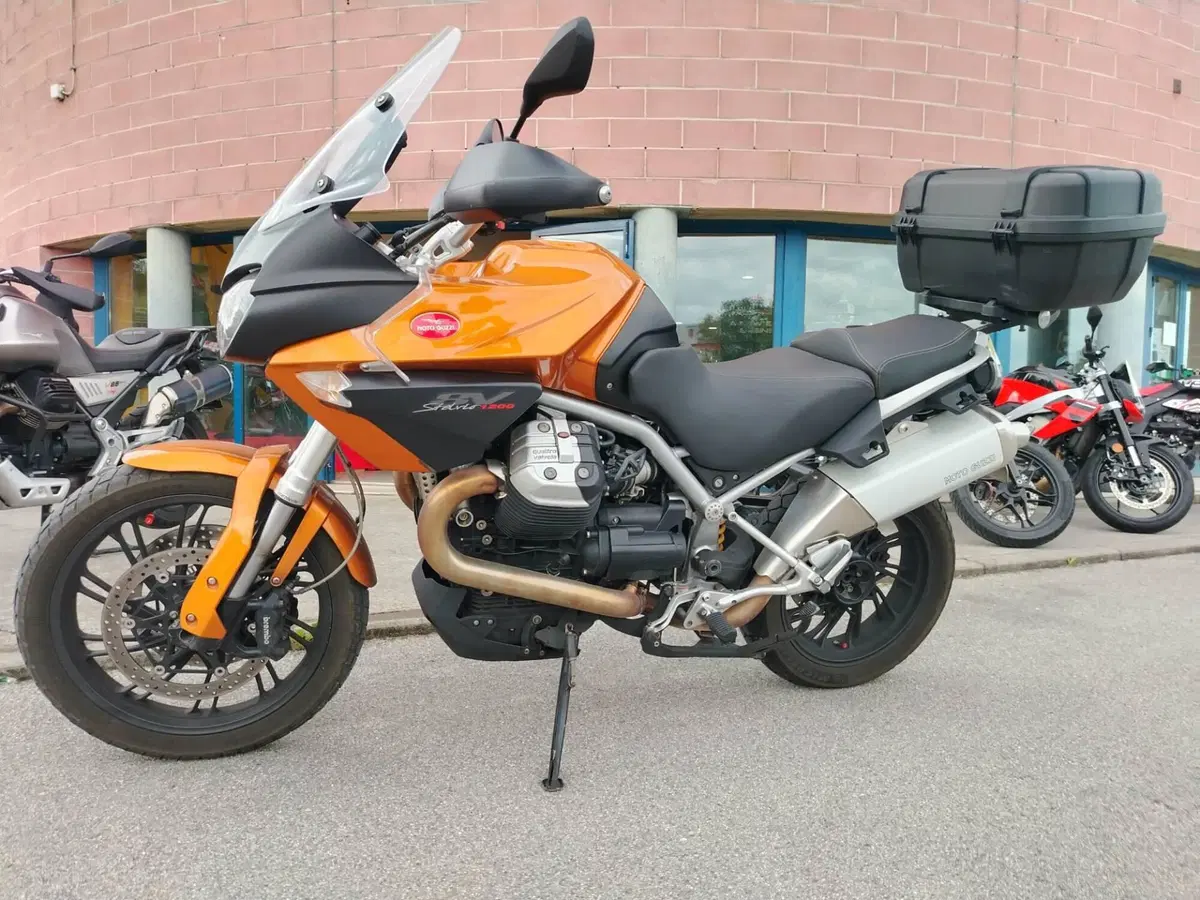 Moto Guzzi Sport 1200 4V (2009 - 12) (2)
