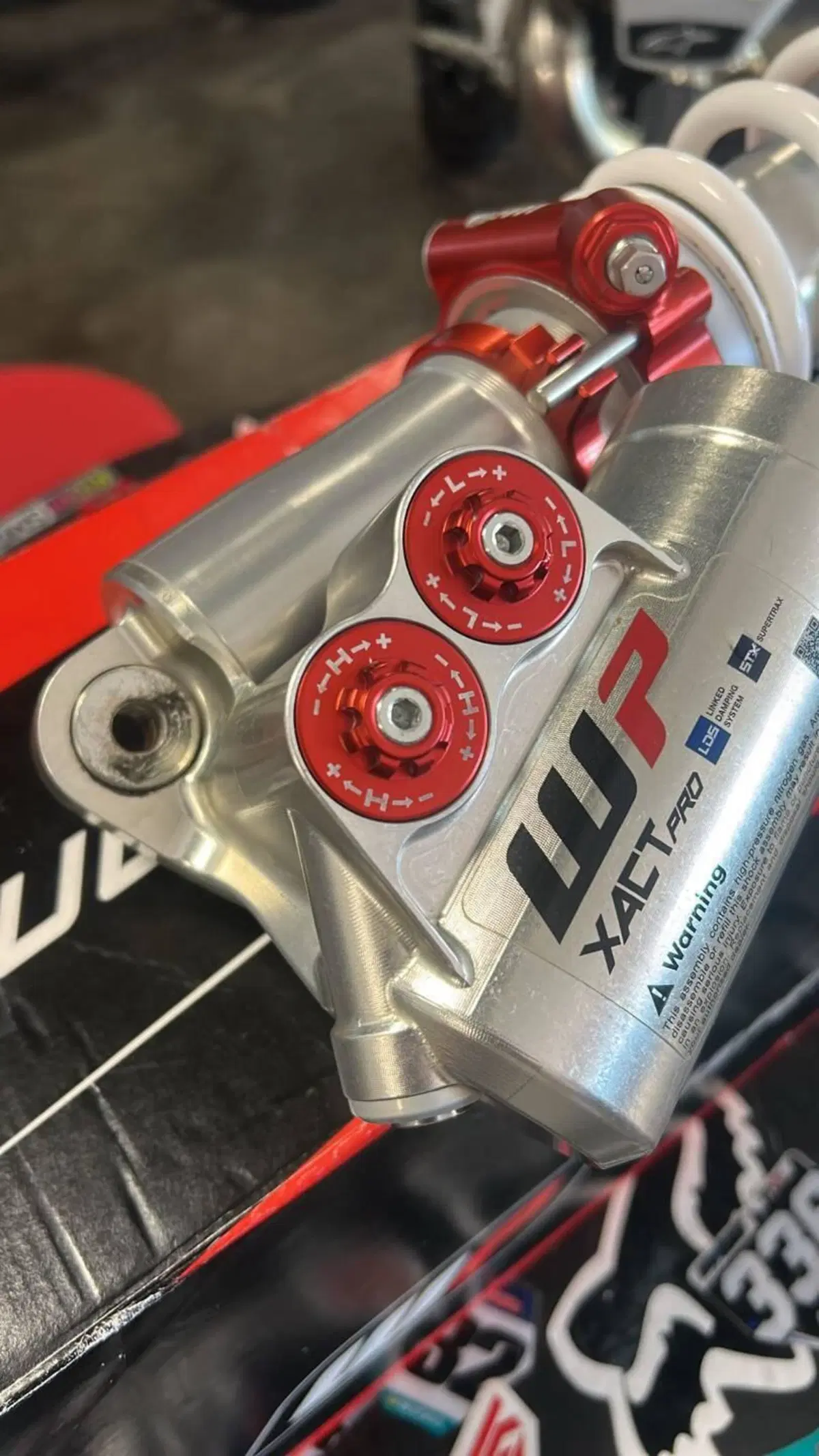 KIT FORCELLA+MOVO WP FAC Wp Suspension (6)
