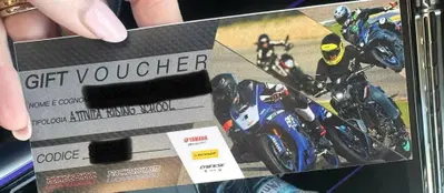 Voucher corso moto in pista - Riding School Luca P 4 Racing