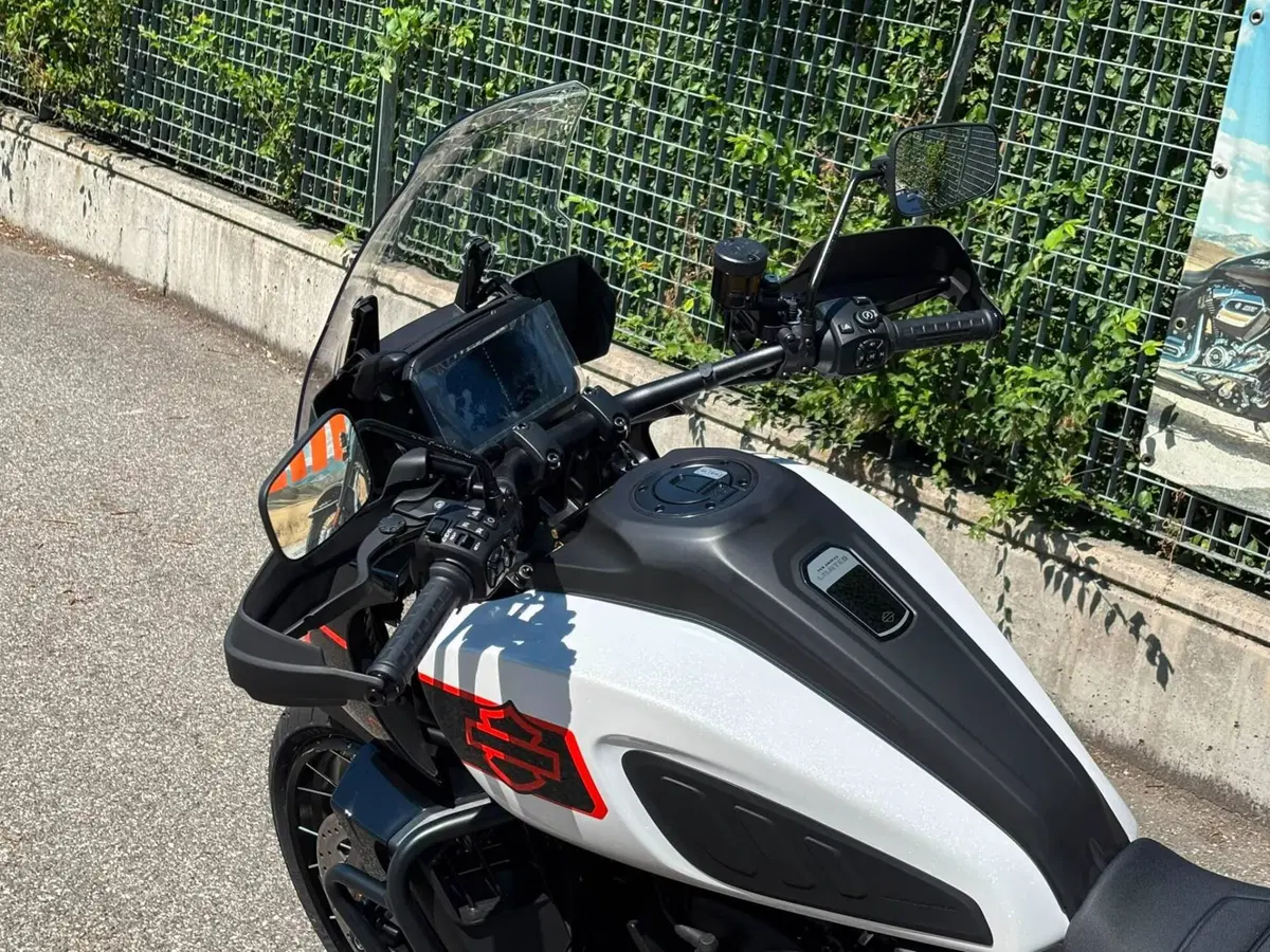 Harley-Davidson Pan America 1250 Limited (2026) (2)