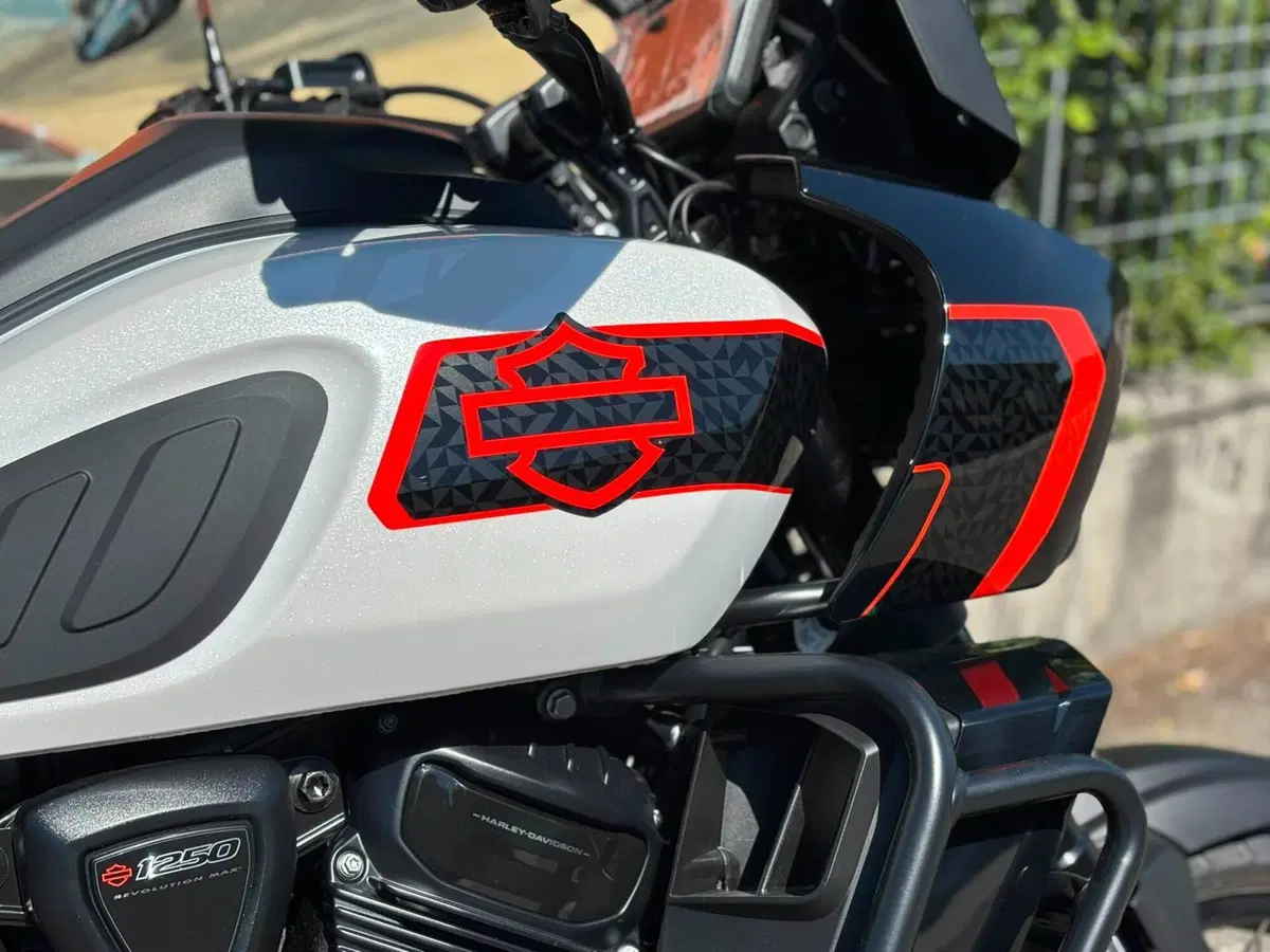 Harley-Davidson Pan America 1250 Limited (2026) (5)
