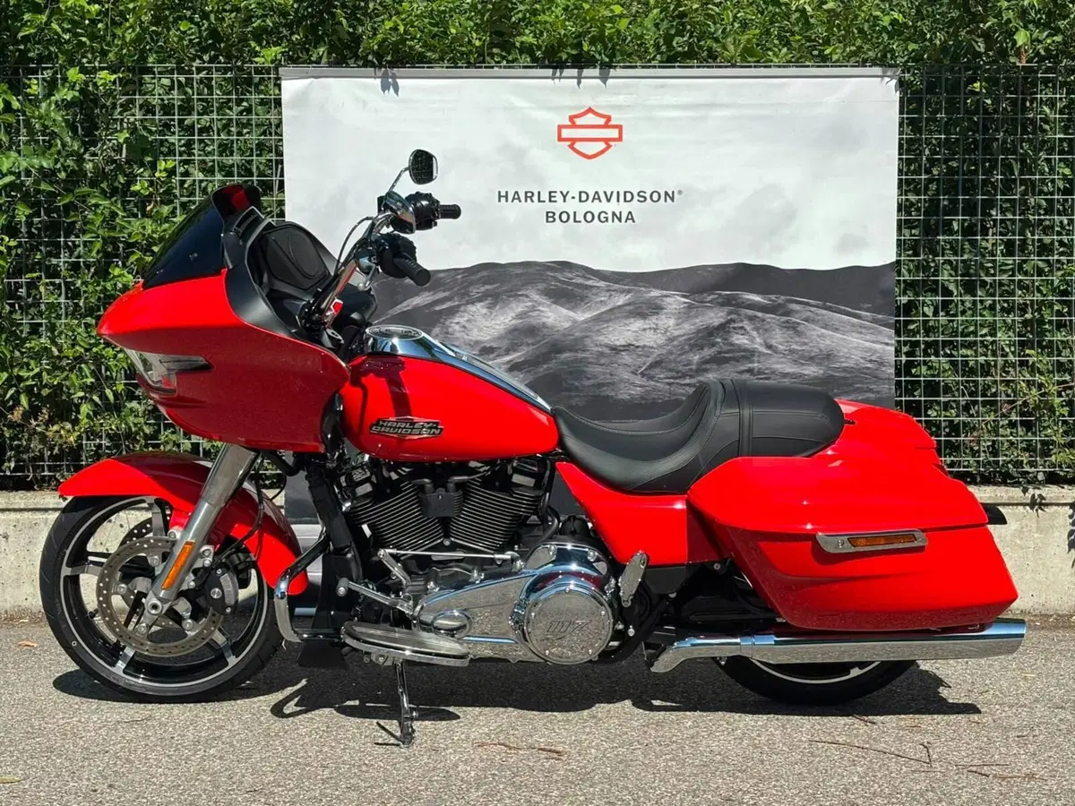 Harley-Davidson Road Glide (2024 - 26) (2)