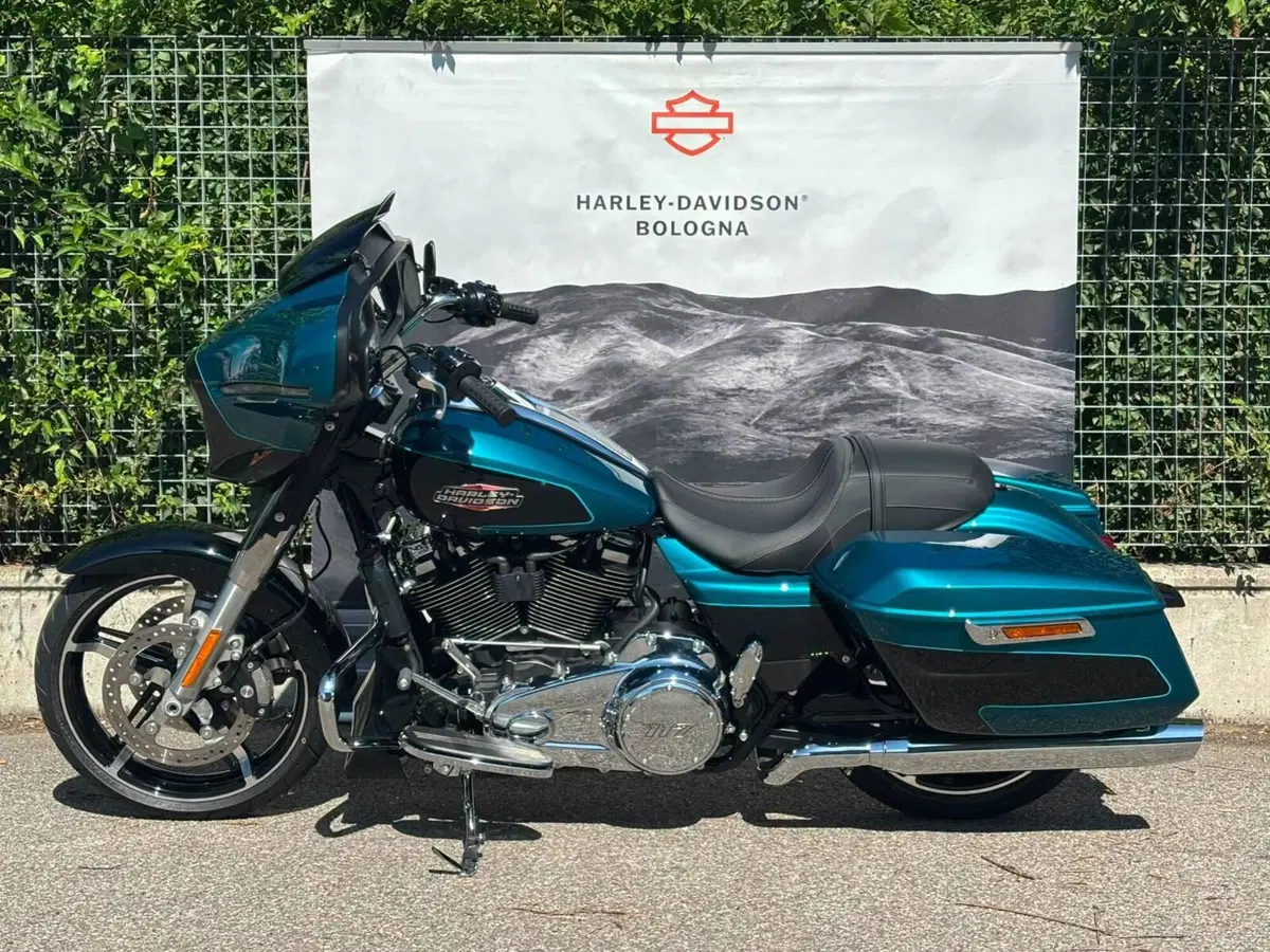 Harley-Davidson Street Glide (2024 - 26) (4)