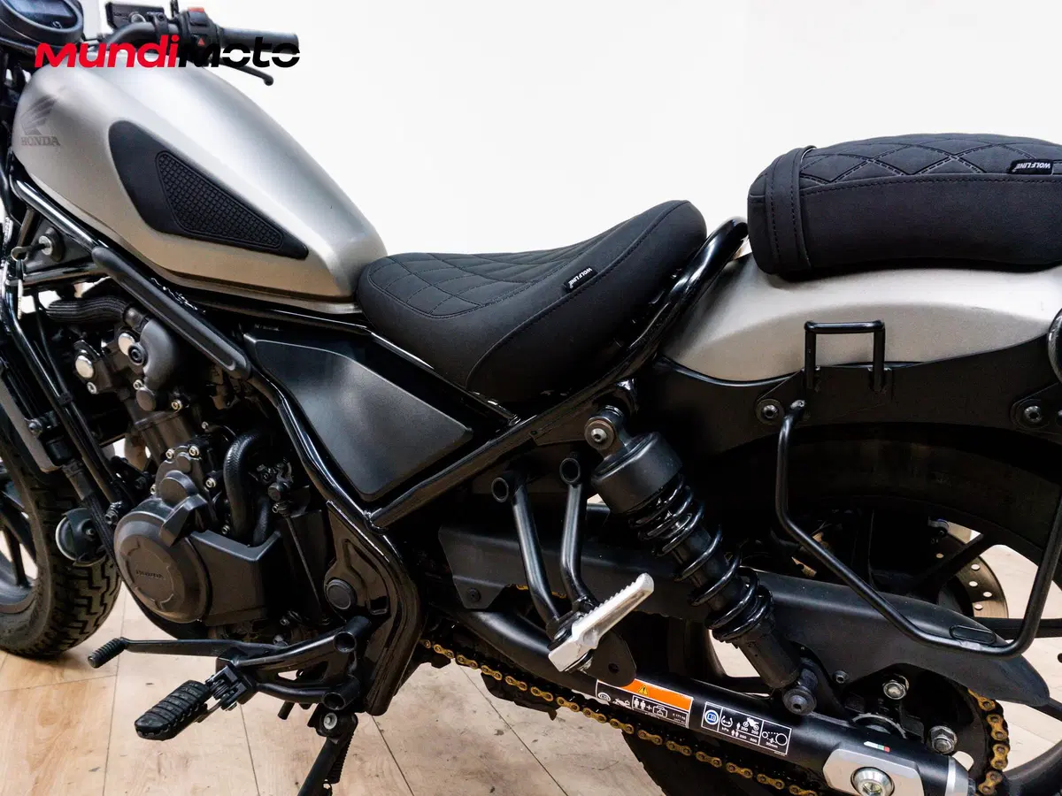 Honda CMX 500 Rebel + Special Edition (2025 - 26) (10)