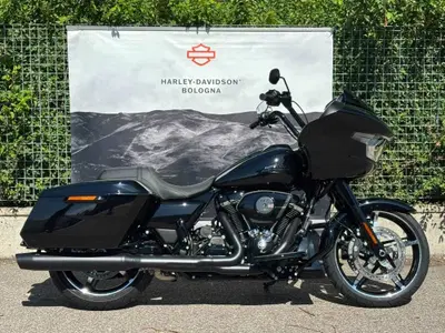 Harley-Davidson Road Glide (2024 - 26) nuova
