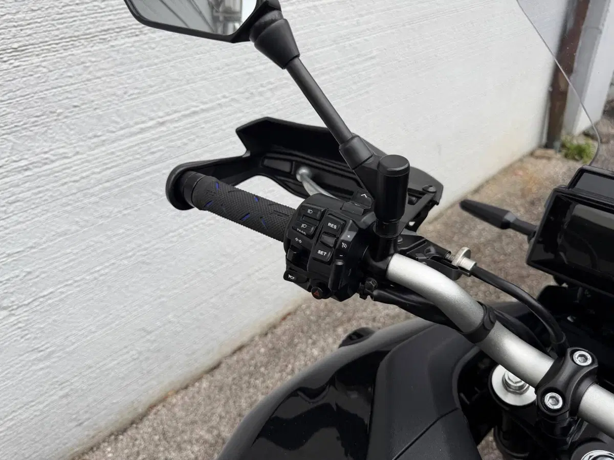 Yamaha Tracer 9 (2021 - 24) (8)