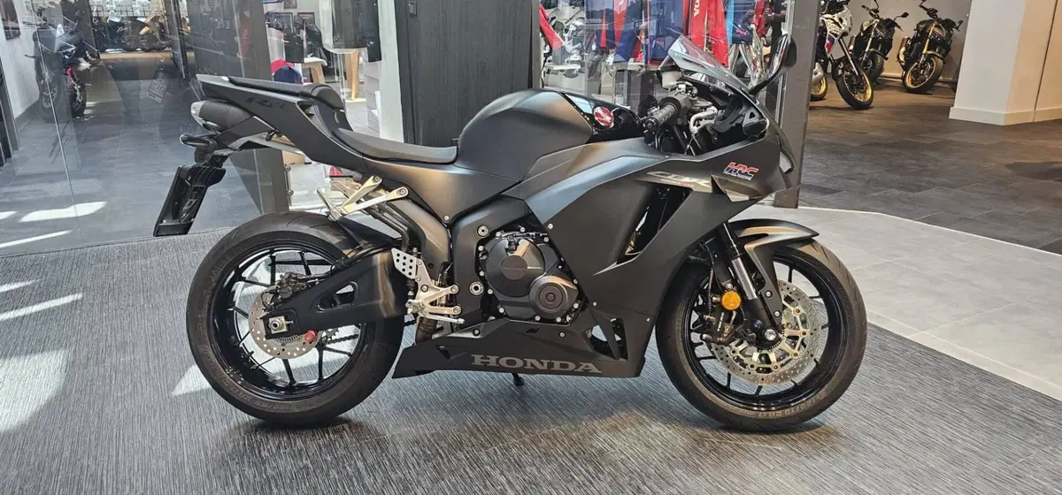 Honda CBR 600 RR (2024 - 26)