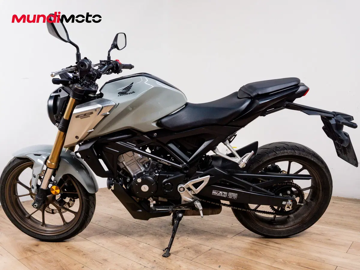 Honda CB 125 R (2021 - 23) (6)