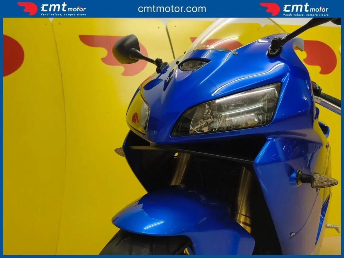 Honda CBR 600 RR (2005 - 06) (6)
