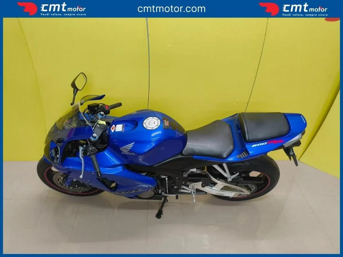 Honda CBR 600 RR (2005 - 06) (13)