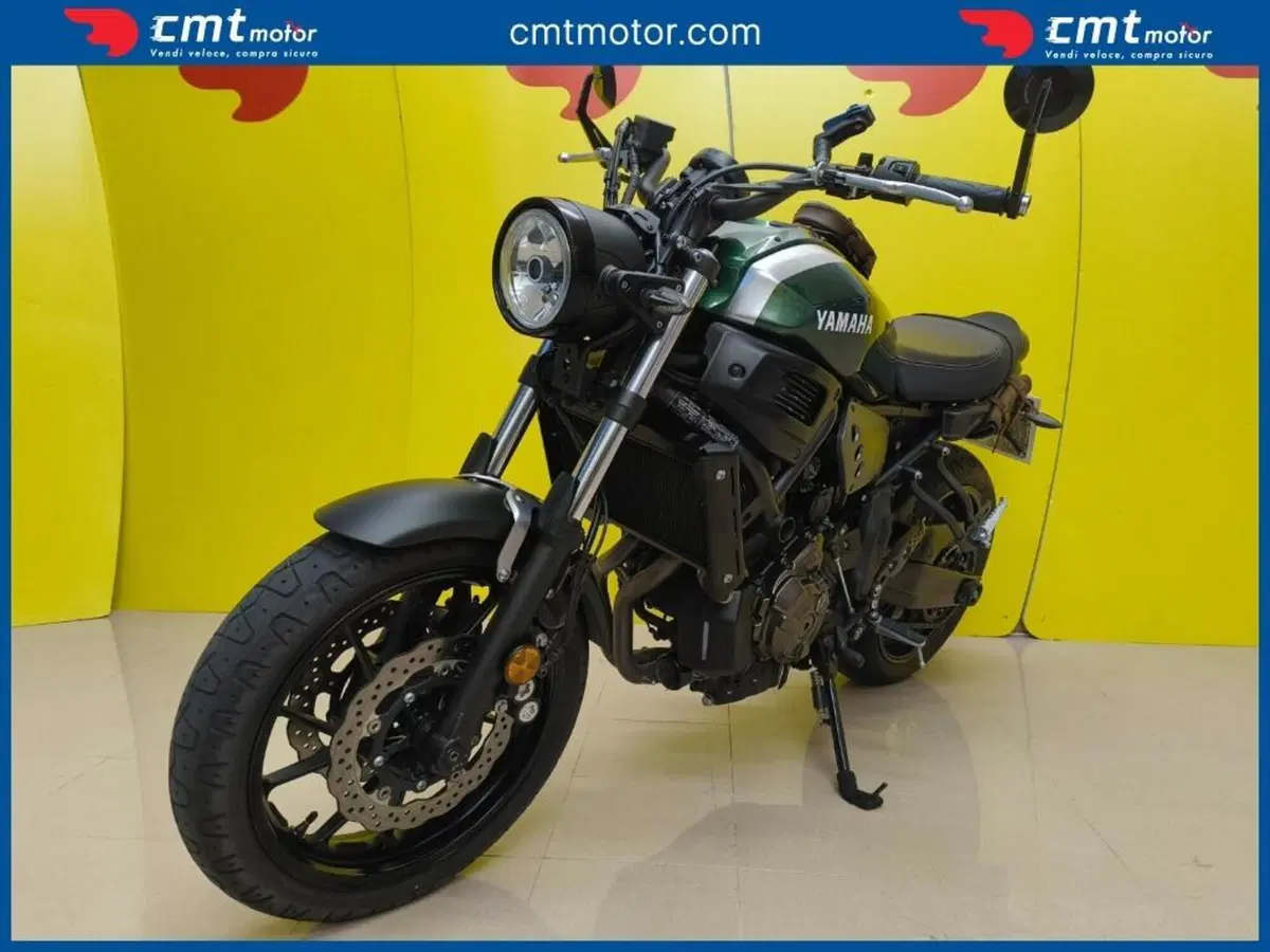 Yamaha XSR 700 ABS (2016 - 20) (2)
