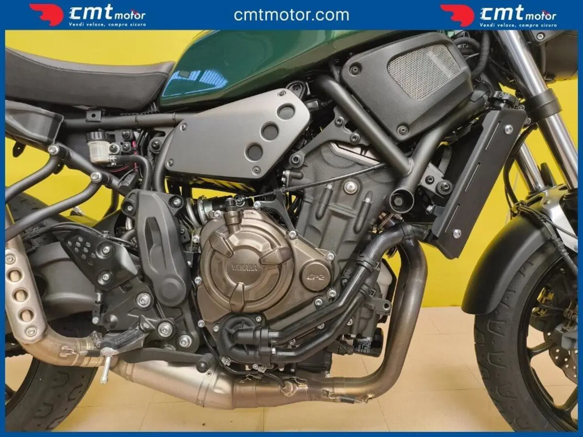 Yamaha XSR 700 ABS (2016 - 20) (7)
