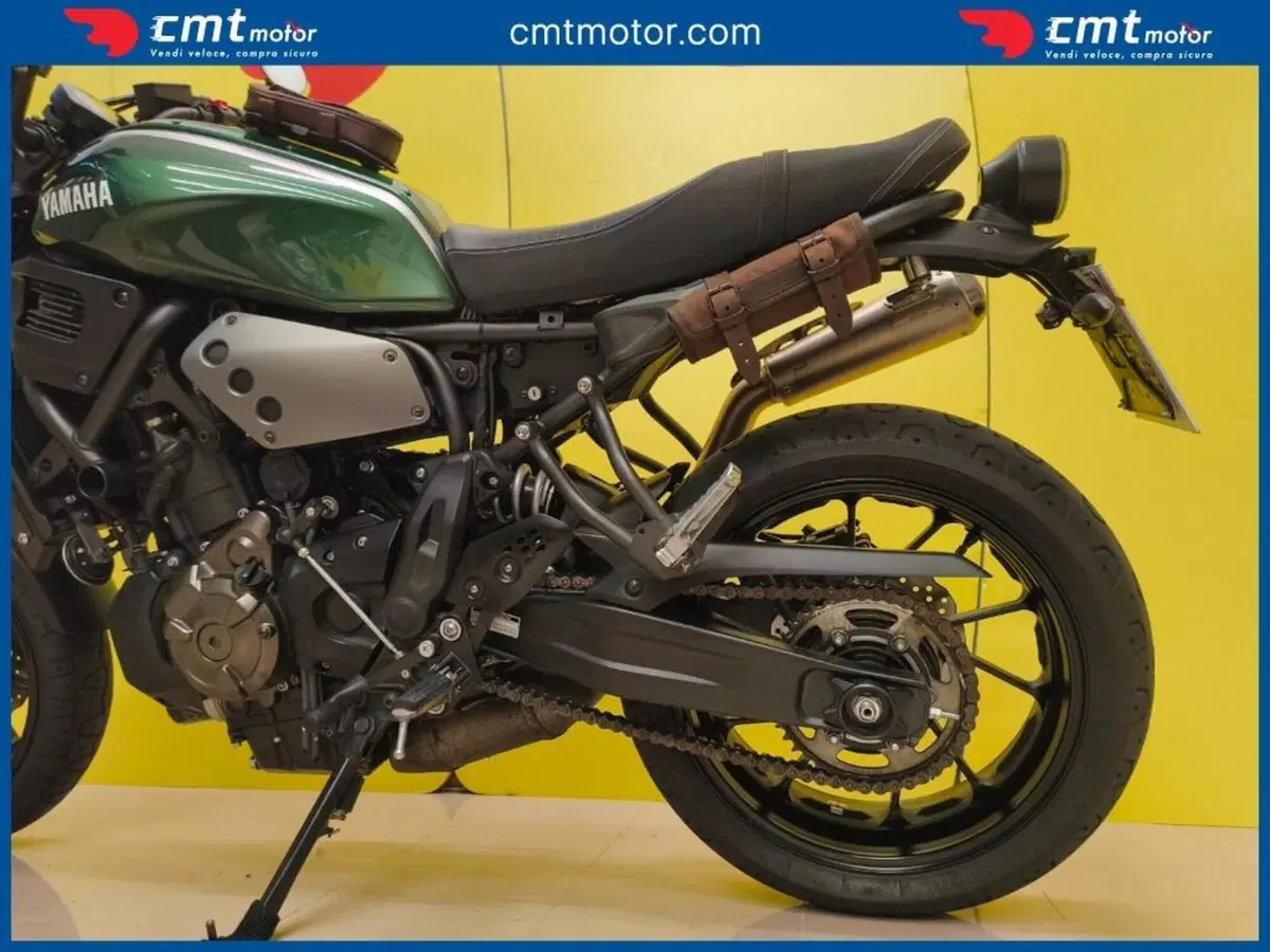 Yamaha XSR 700 ABS (2016 - 20) (9)