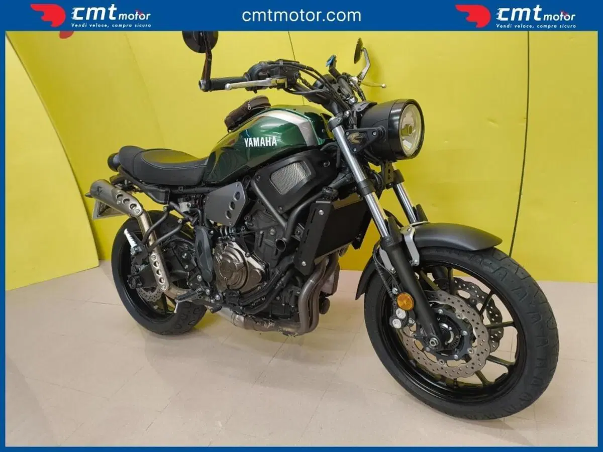 Yamaha XSR 700 ABS (2016 - 20) (12)
