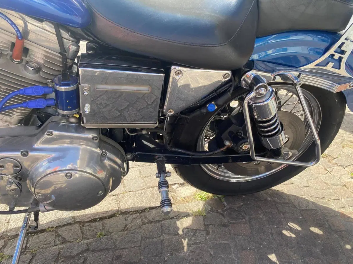 Harley-Davidson 883 Standard (1994 - 00) - XLH (4)
