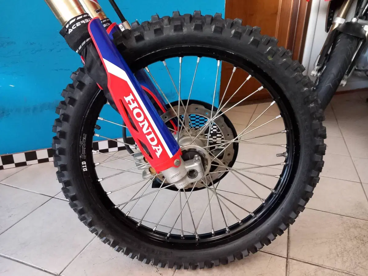 Honda CRF 250RX Enduro (2023) (19)
