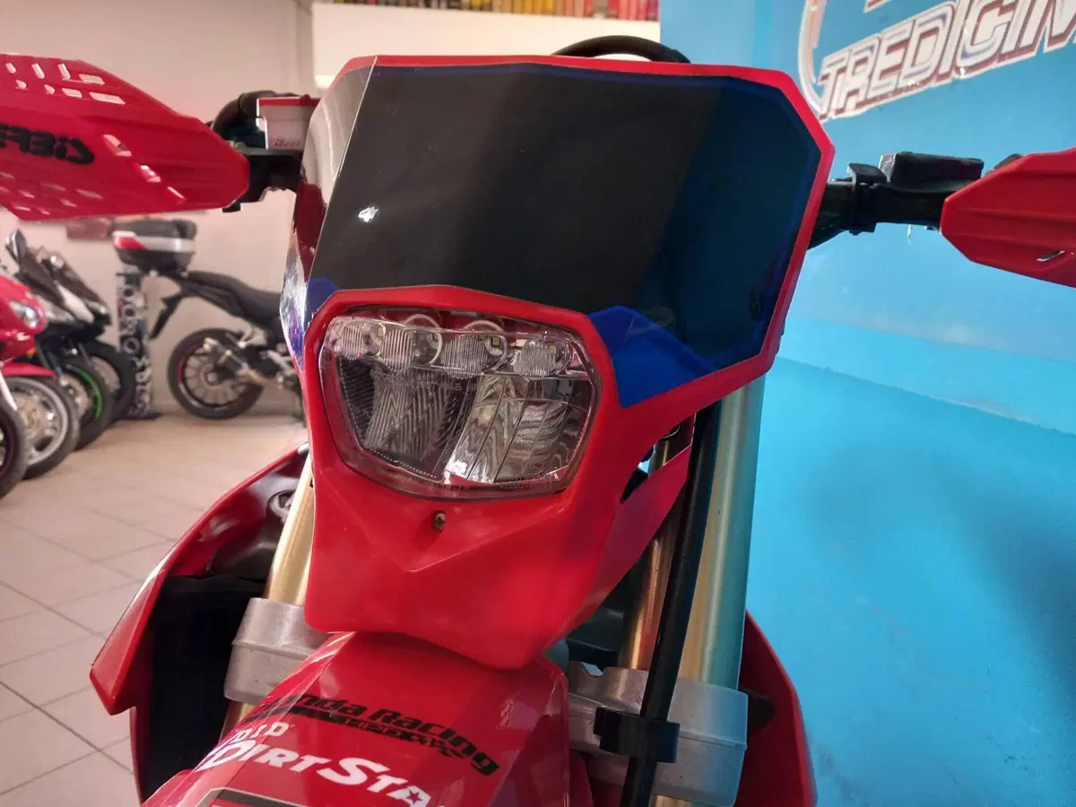 Honda CRF 250RX Enduro (2023) (8)