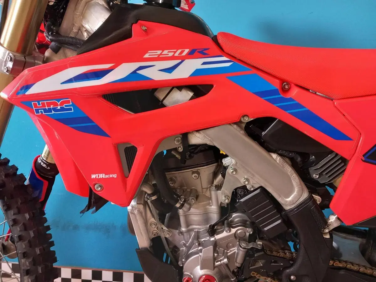 Honda CRF 250RX Enduro (2023) (10)