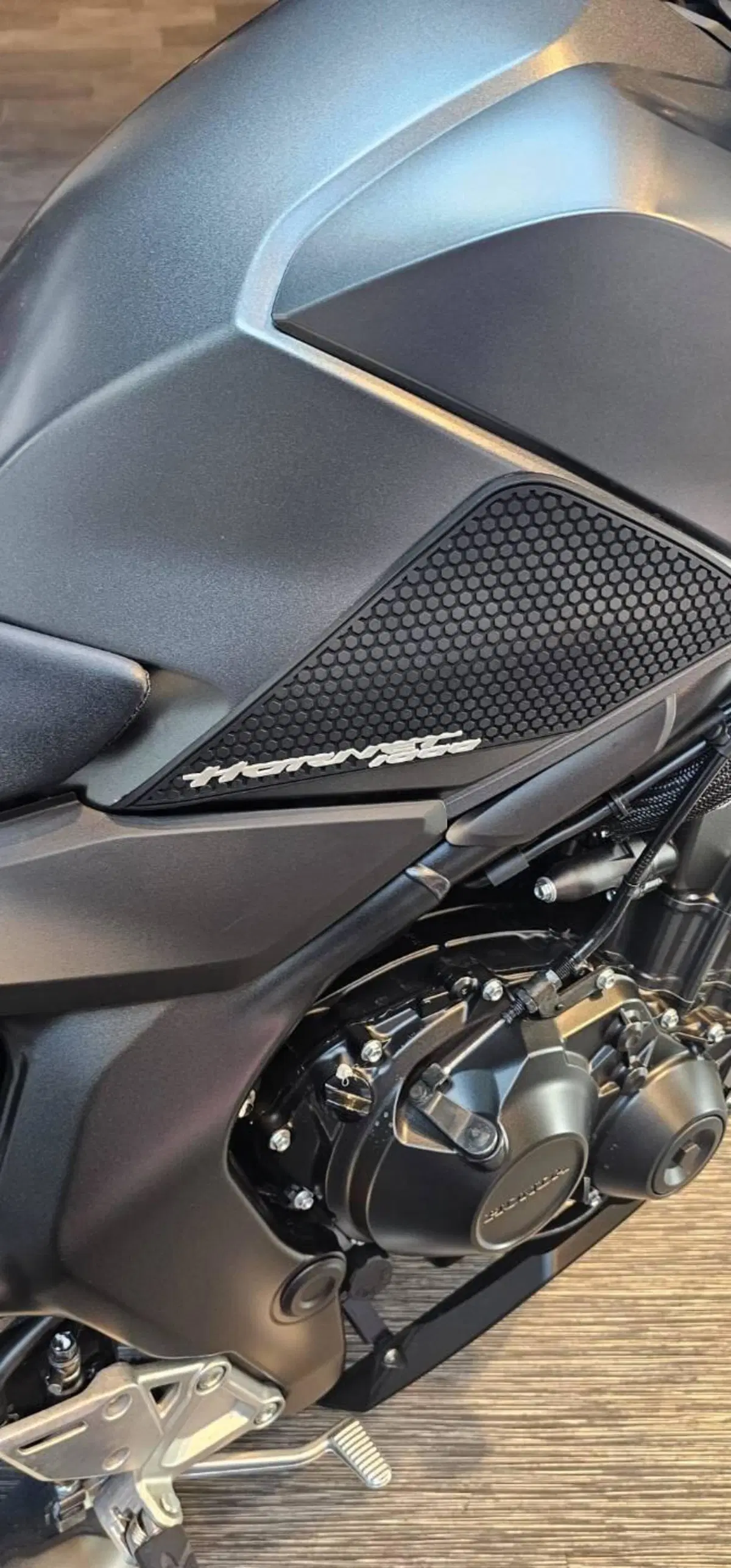 Honda CB 1000 Hornet (2025 - 26) (4)