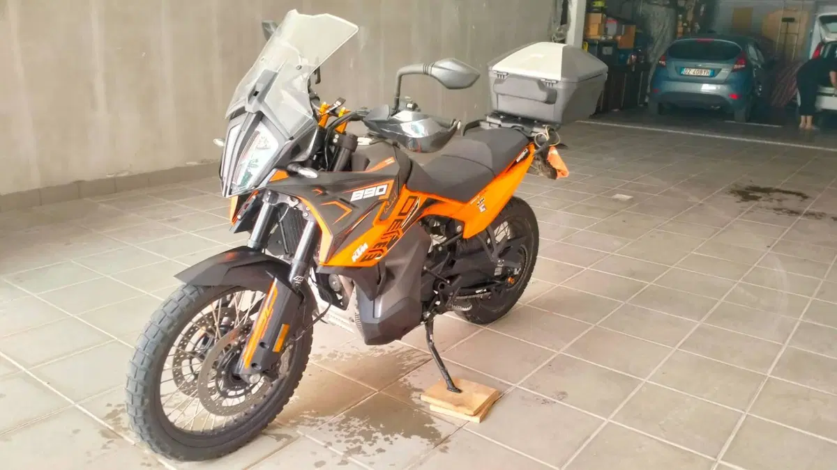 KTM 890 Adventure (2022) (13)