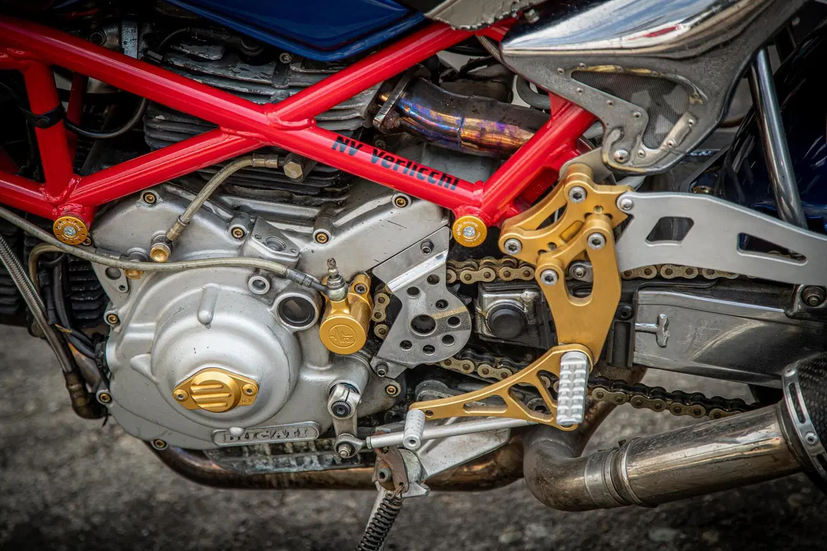Ducati Monster 900 (1997 - 98) (17)