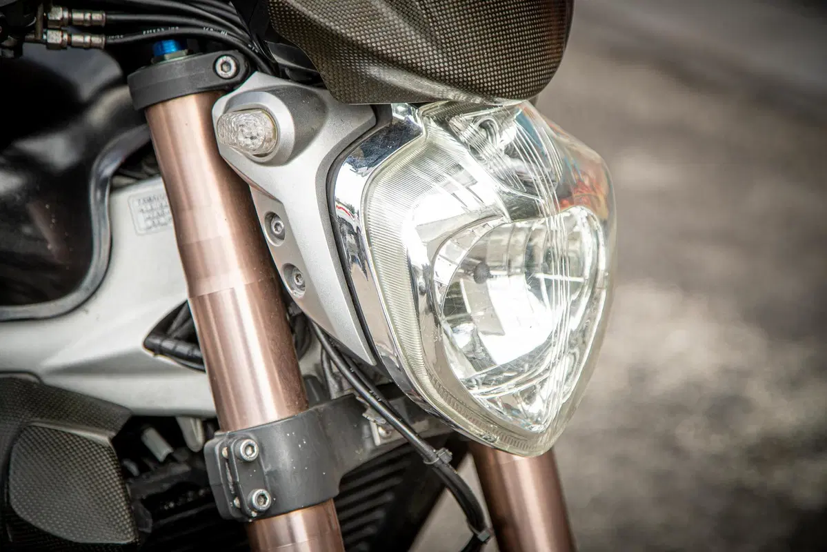 Yamaha FZ6 (2004 - 07) (10)
