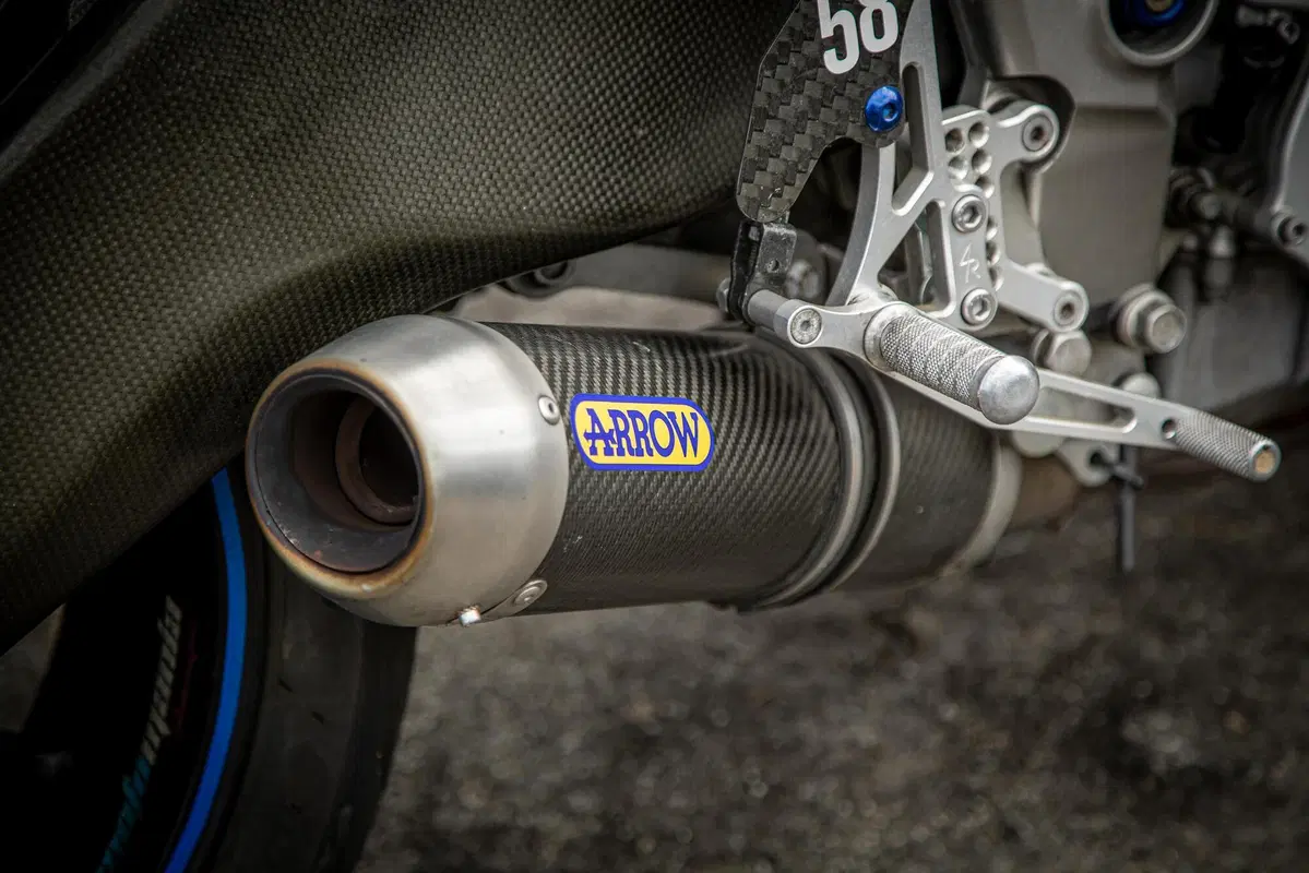 Yamaha FZ6 (2004 - 07) (11)