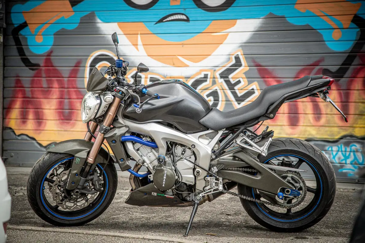 Yamaha FZ6 (2004 - 07) (16)