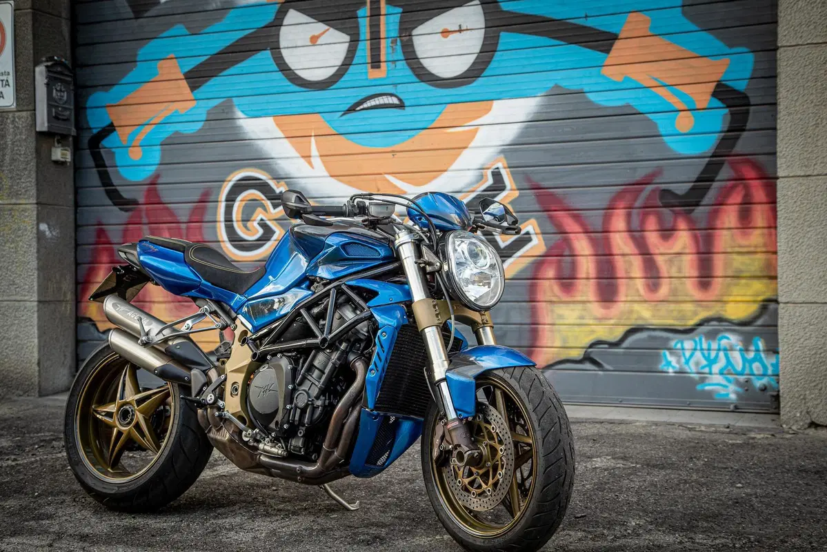 MV Agusta Brutale 910 R (2006 - 11) (2)