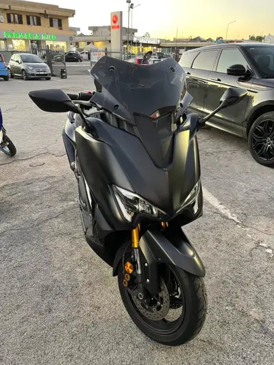 Yamaha T-Max 530 SX Sport Edition (2018 - 19) usata