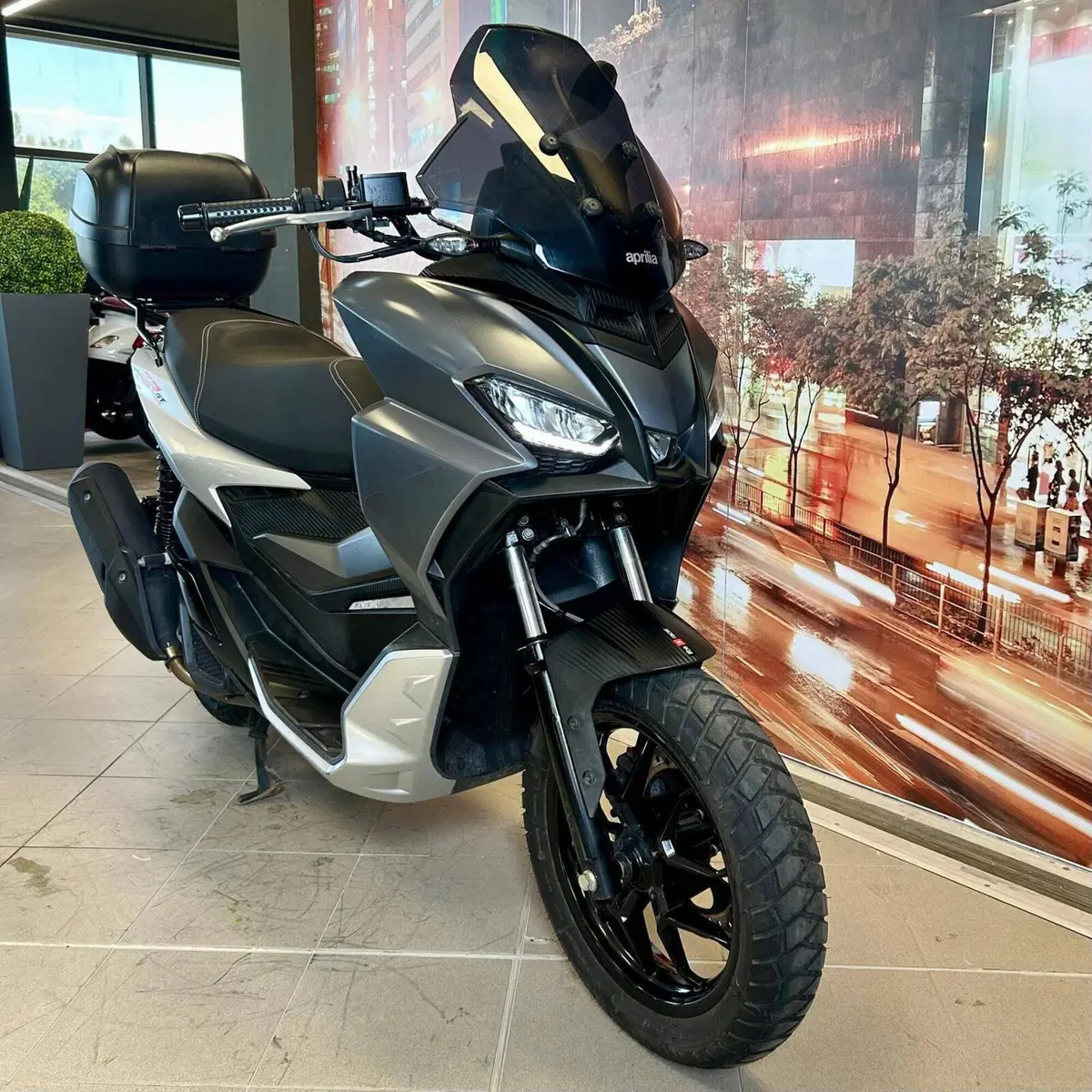 Aprilia SR GT 125 (2022 - 24) (3)