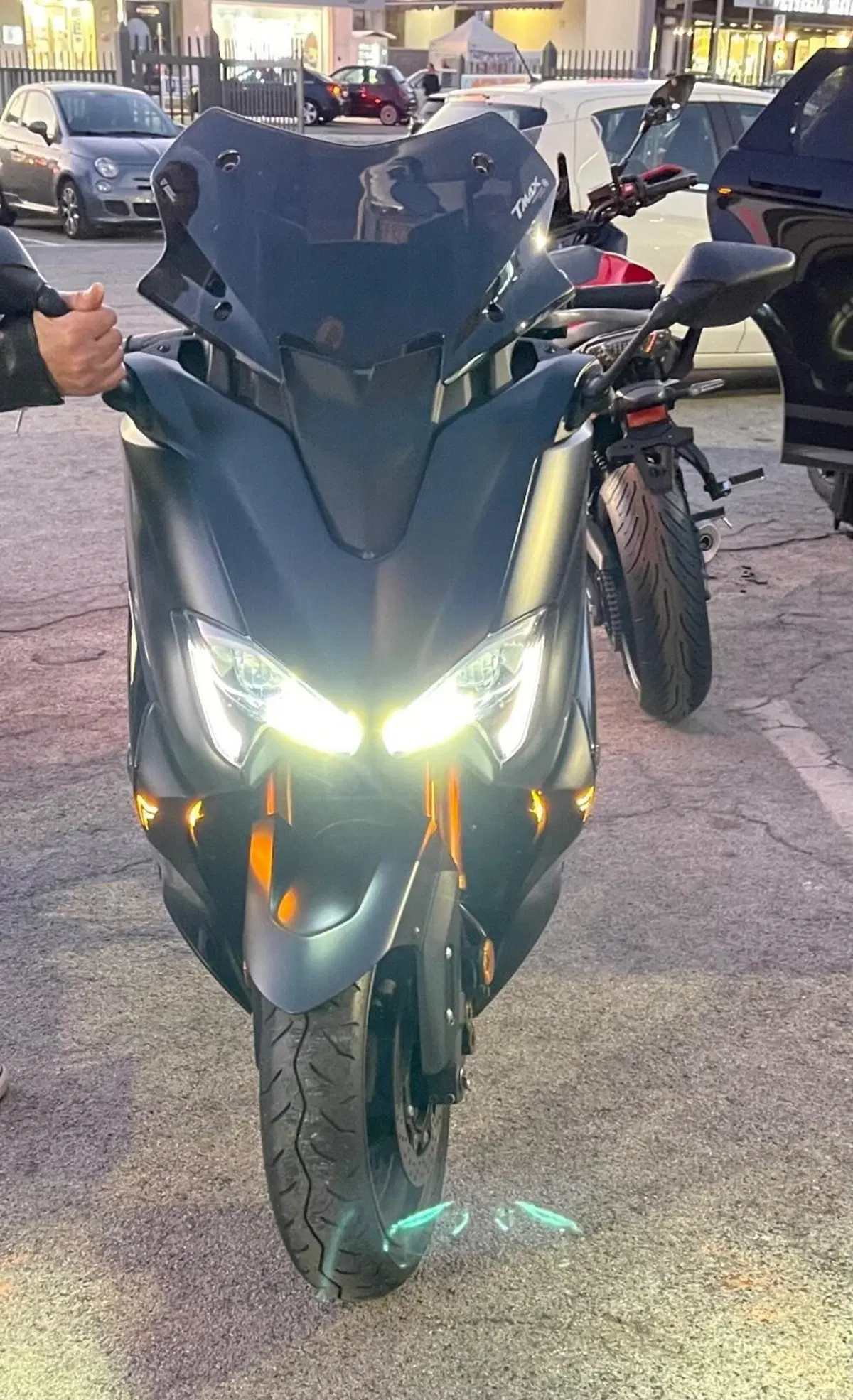 Yamaha T-Max 530 SX Sport Edition (2018 - 19) (6)