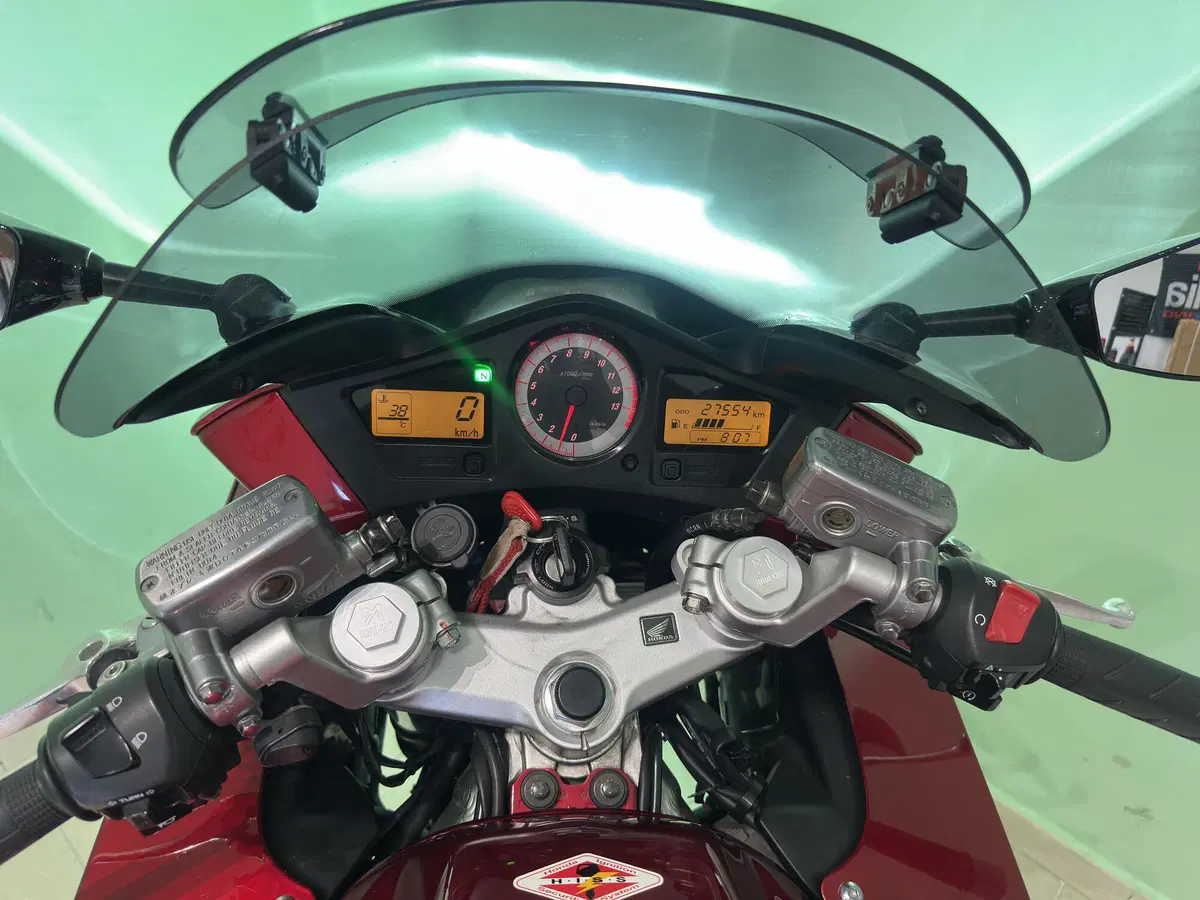 Honda VFR 800 (2006 - 13) (13)