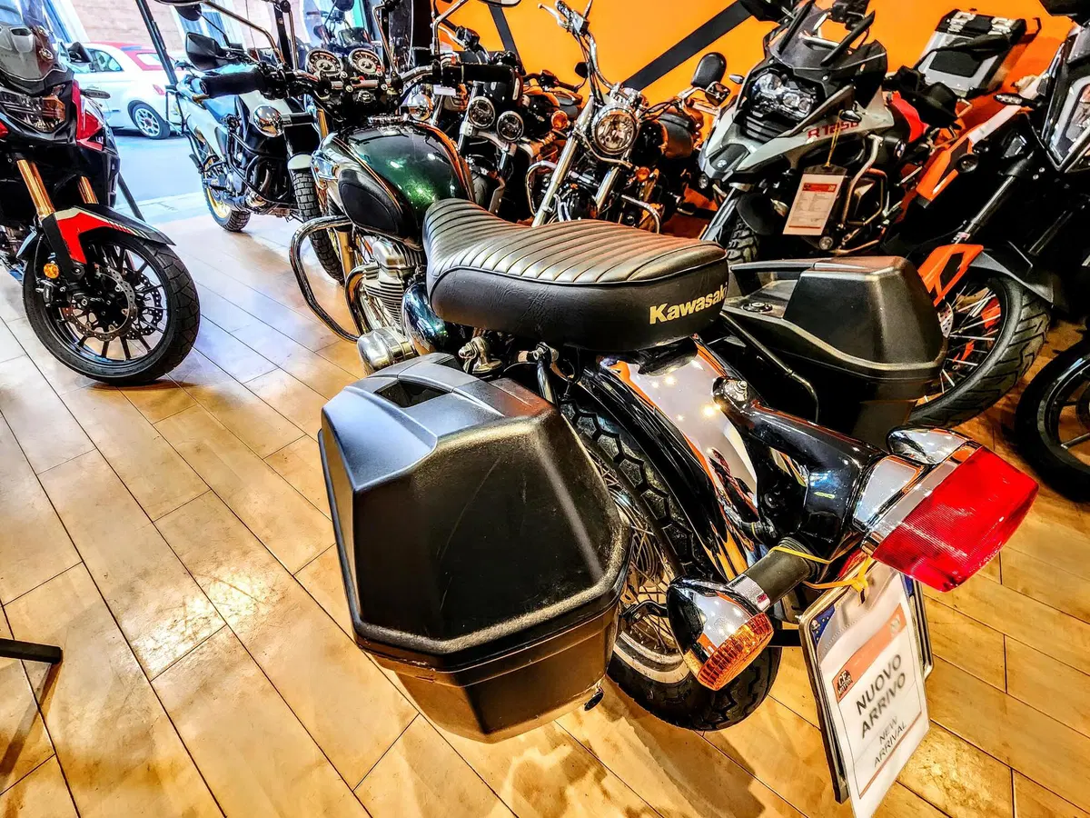 Kawasaki W 800 (2010 - 17) (11)