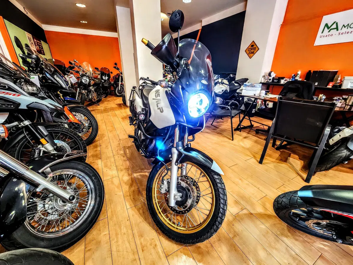 Honda Transalp XL 700 V (2007 - 2013) (3)