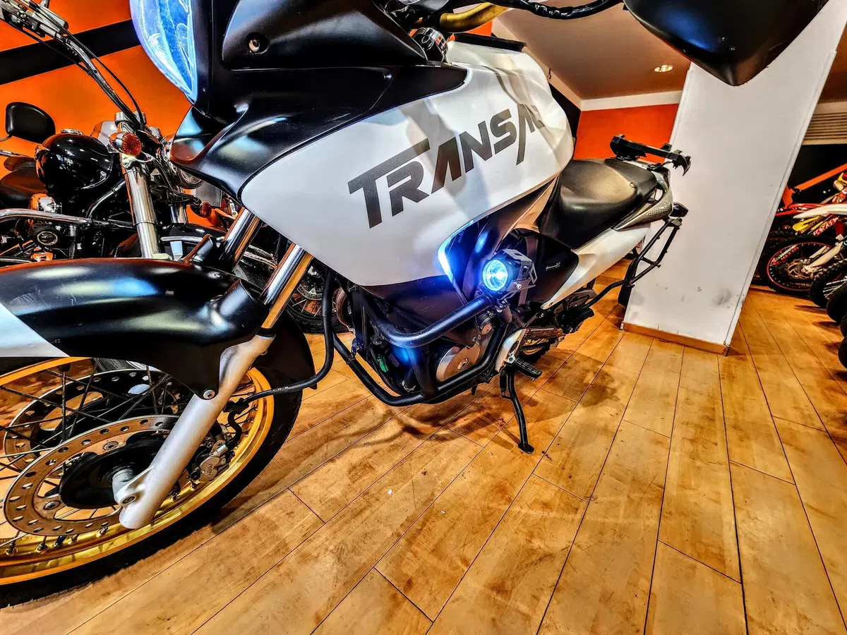 Honda Transalp XL 700 V (2007 - 2013) (6)